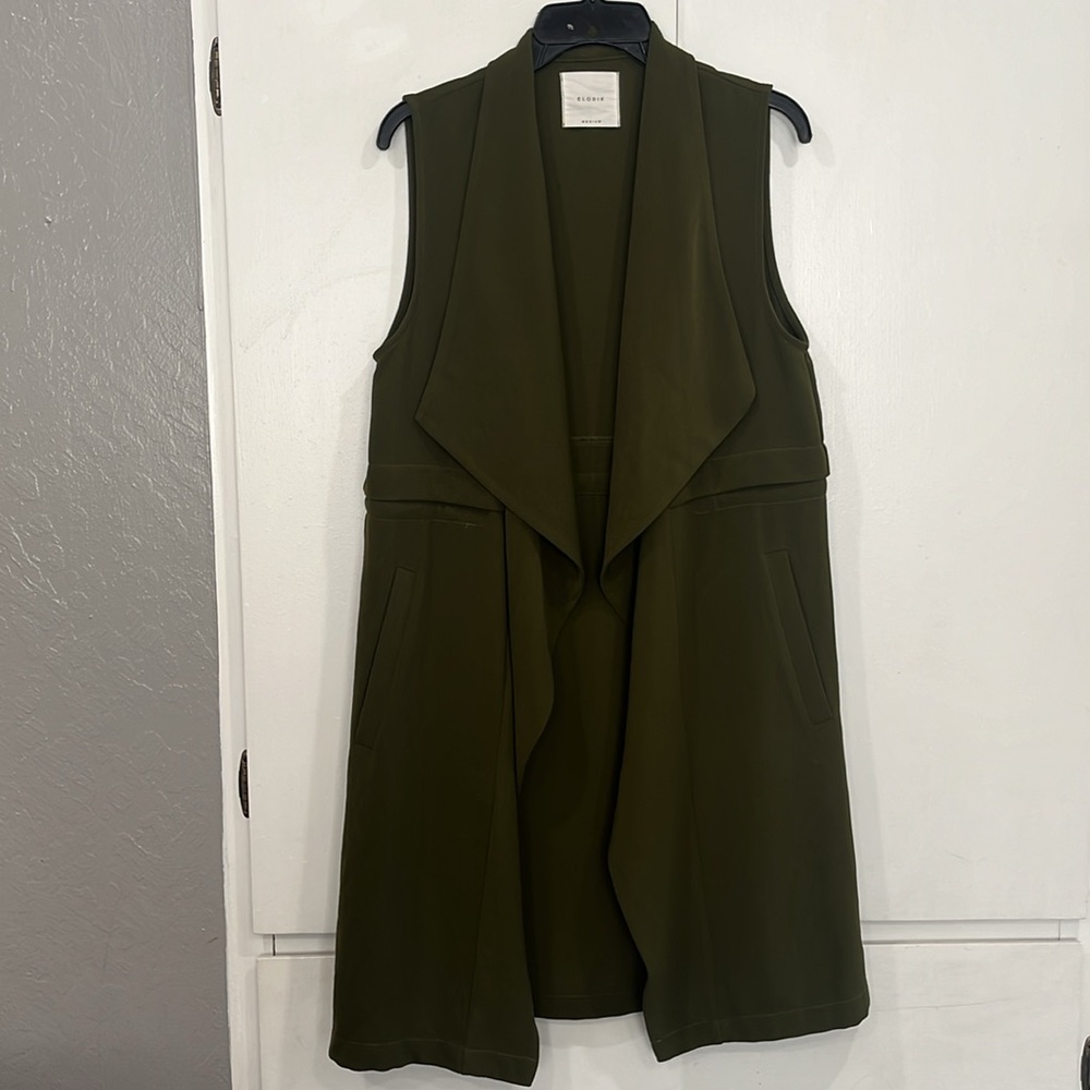 Elodie long sleeveless vest in medium